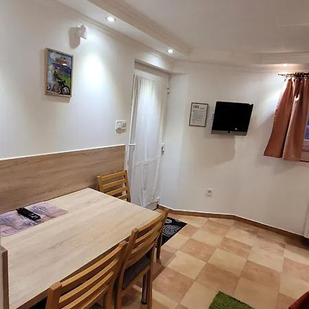 Apartment Zoe *